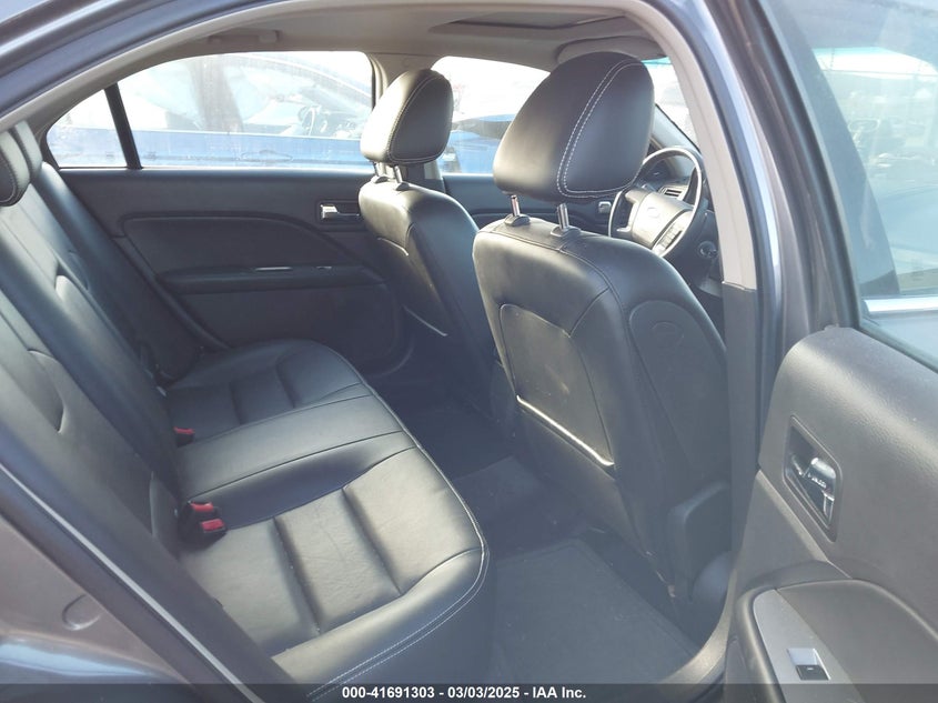 2010 FORD FUSION VIN: 3FAHP0JA3AR326999