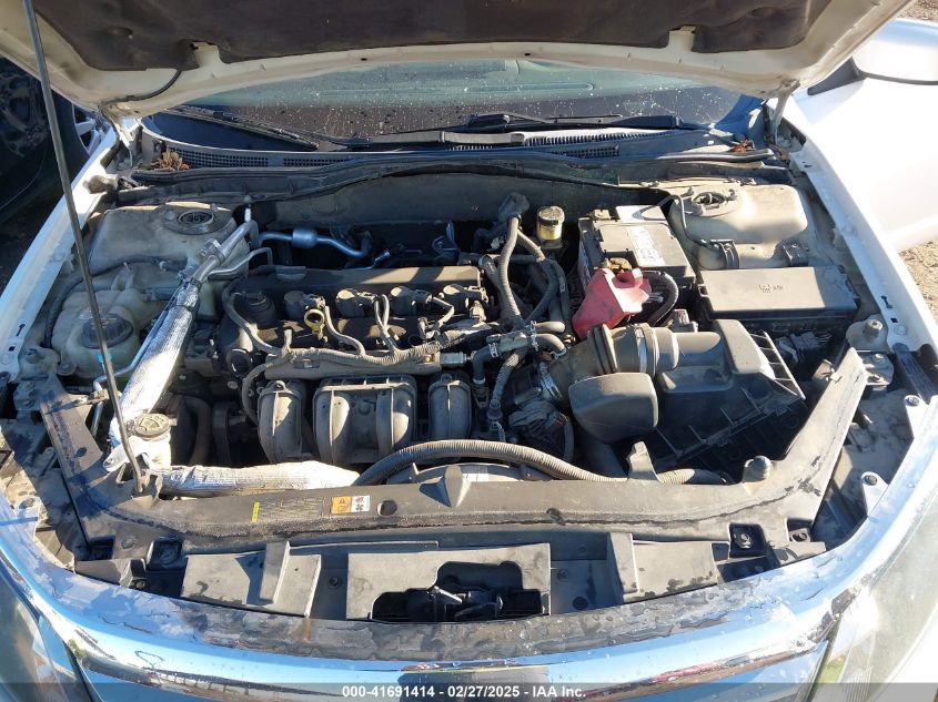 2010 Ford Fusion Se VIN: 3FAHP0HA1AR324870 Lot: 41691414