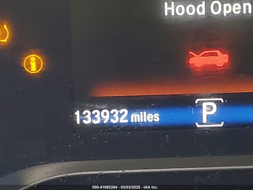 2017 Honda Pilot Touring VIN: 5FNYF6H90HB001895 Lot: 41692264