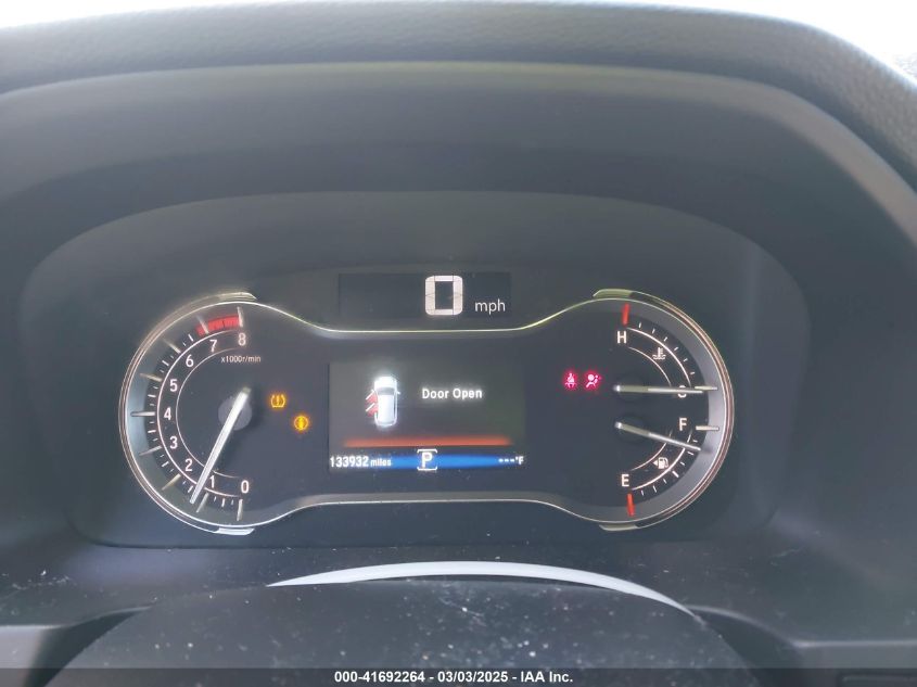 2017 Honda Pilot Touring VIN: 5FNYF6H90HB001895 Lot: 41692264