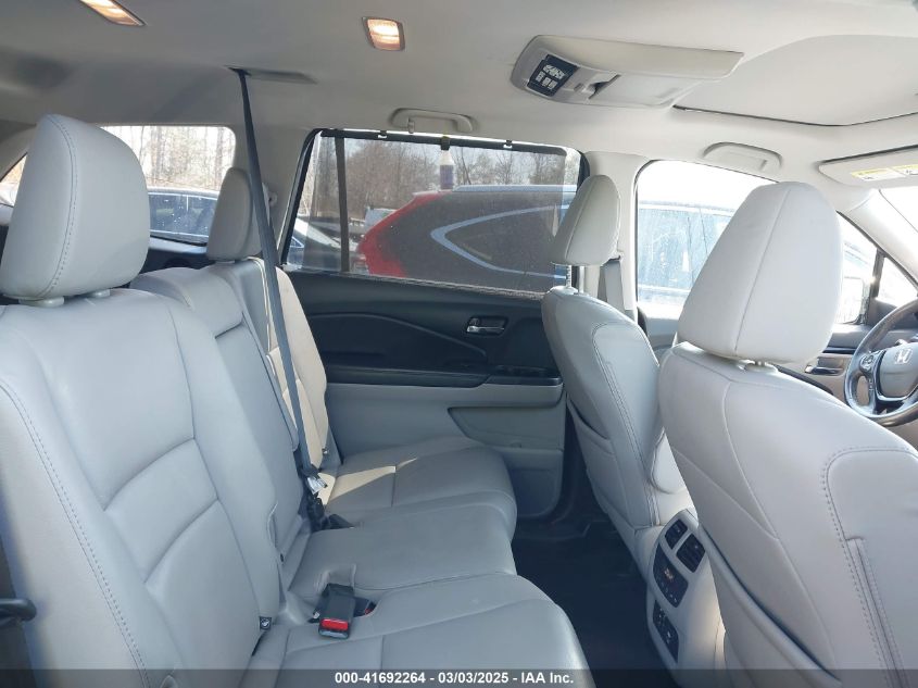 2017 Honda Pilot Touring VIN: 5FNYF6H90HB001895 Lot: 41692264