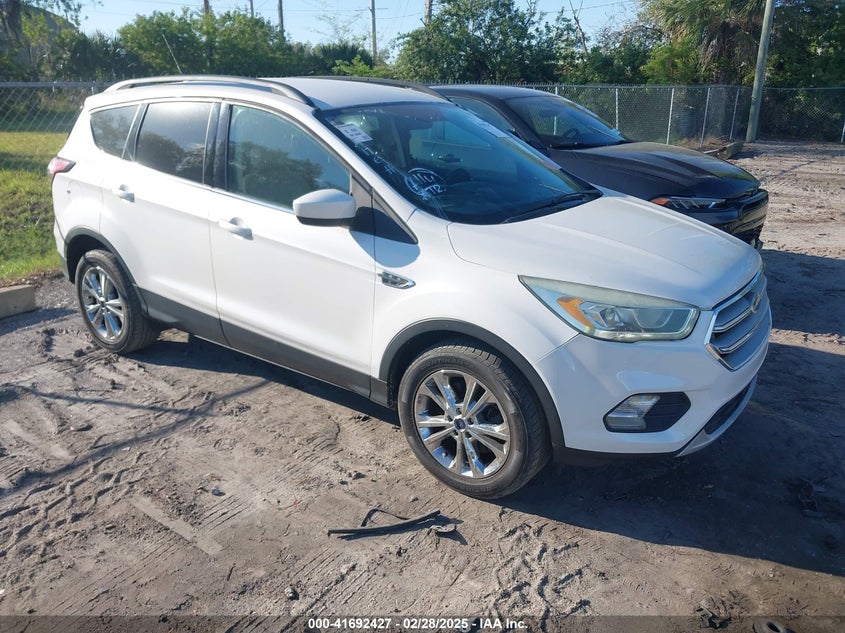 2017 FORD ESCAPE VIN: 1FMCU0G97HUA25824