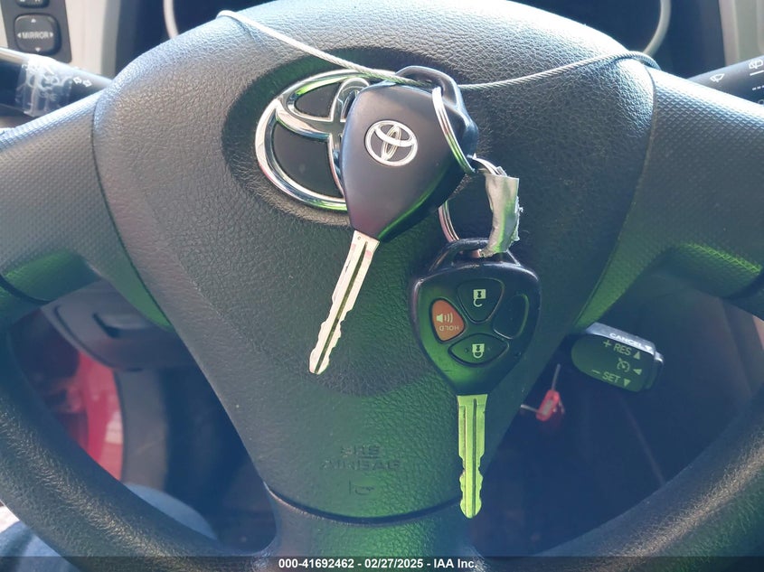 2009 TOYOTA MATRIX VIN: 2T1KU40E39C148694