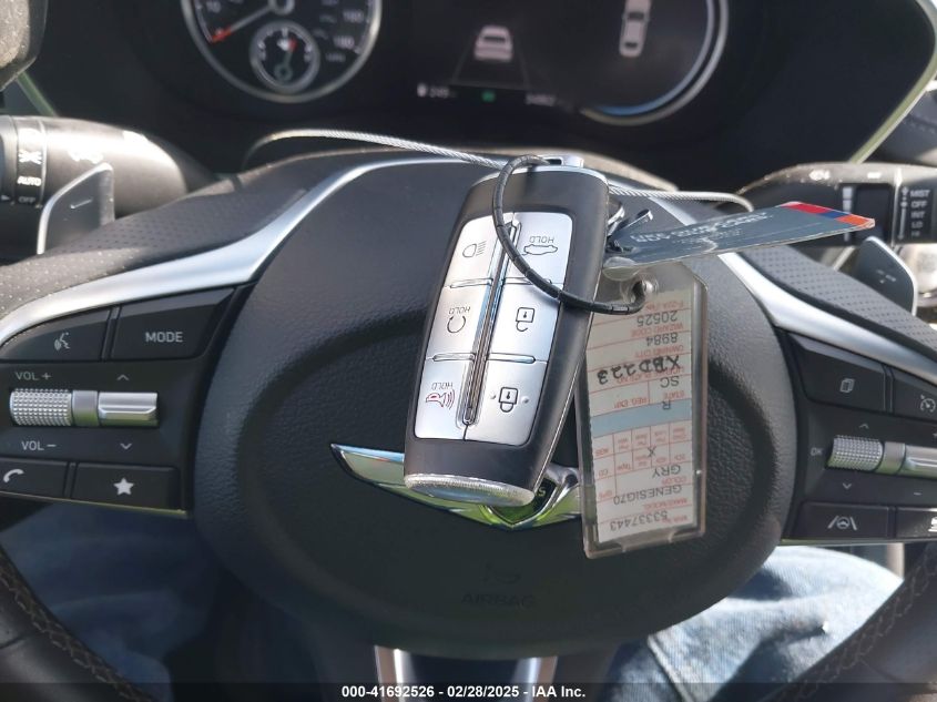 2023 Genesis G70 2.0T Awd VIN: KMTG34TA5PU128188 Lot: 41692526