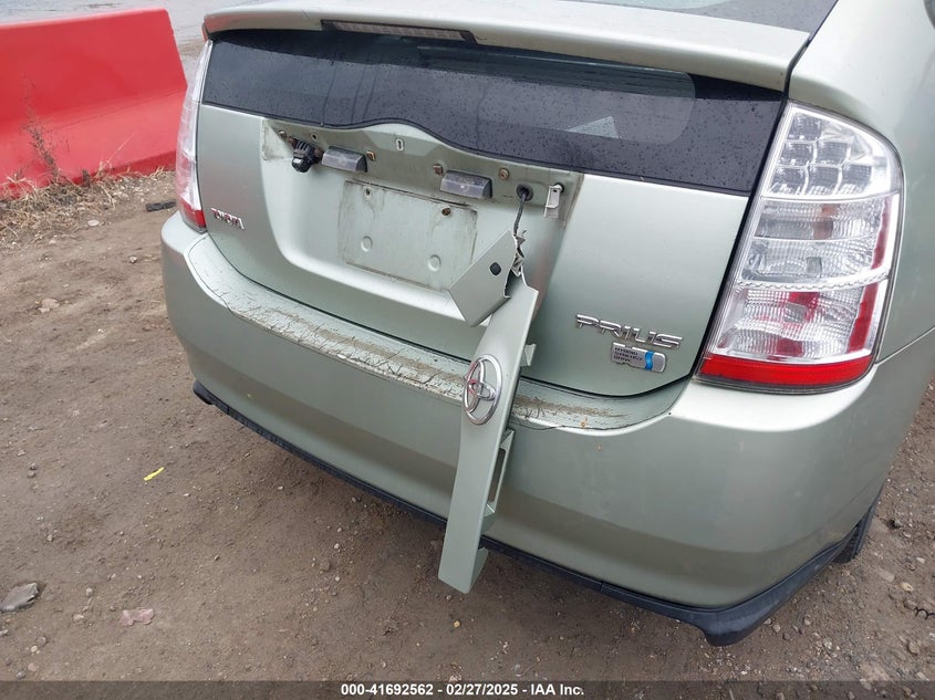 2006 TOYOTA PRIUS VIN: JTDKB20U063163286