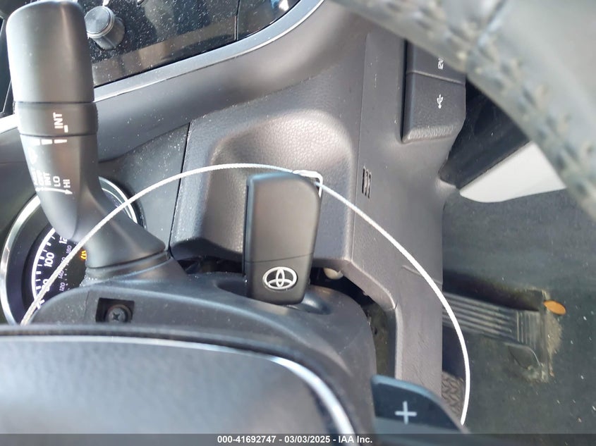 2020 TOYOTA CAMRY SE - 4T1G11AK4LU510149