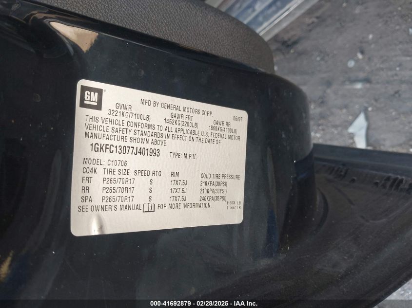 2018 Chevrolet Silverado 1500 2Lt VIN: 3GCUKREC8JG594613 Lot: 41692879