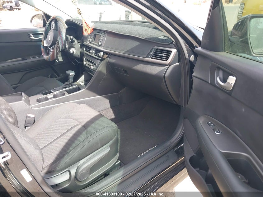 2016 KIA OPTIMA VIN: 5XXGT4L37GG110099
