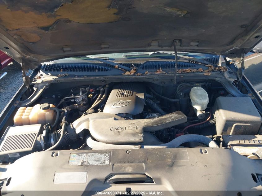 2003 Chevrolet Suburban 1500 Lt VIN: 1GNEC16T53J137672 Lot: 41693371