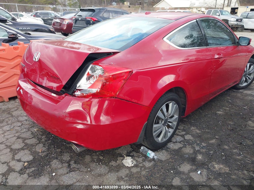 2012 HONDA ACCORD VIN: 1HGCS1B82CA023456