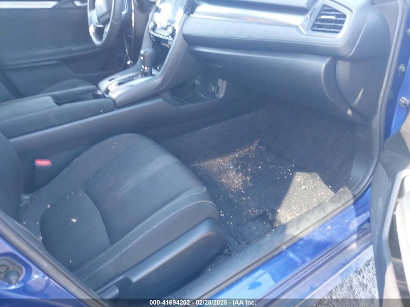 2017 HONDA CIVIC VIN: SHHFK7H5XHU427596