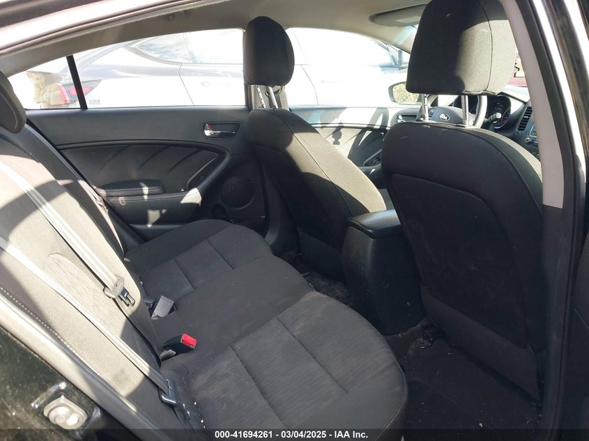 2016 KIA FORTE LX - KNAFK4A62G5617067