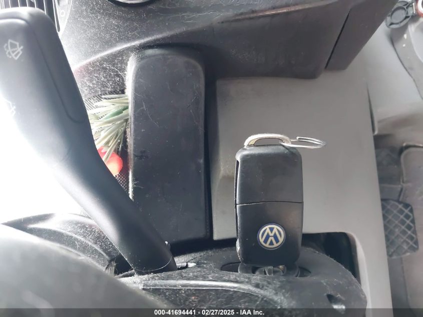 2006 Volkswagen New Beetle 2.5 VIN: 3VWSF31Y96M304430 Lot: 41694441