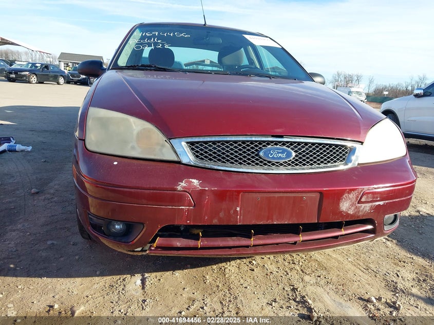 2007 FORD FOCUS VIN: 1FAFP34N27W237230