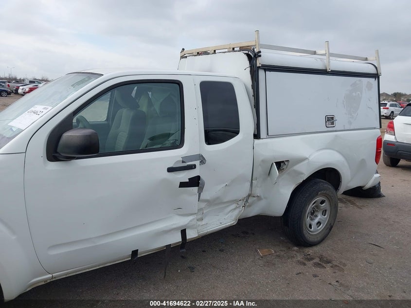 2017 NISSAN FRONTIER VIN: 1N6BD0CT1HN767001