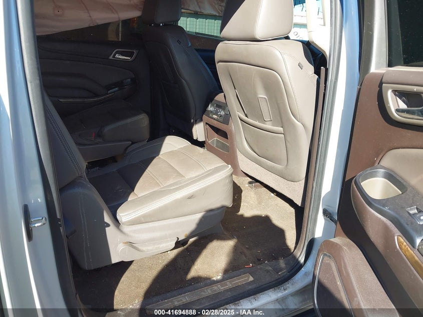 2016 GMC YUKON XL VIN: 1GKS1HKJ7GR280505