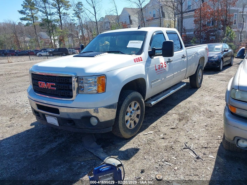 2011 GMC SIERRA VIN: 1GT120E85BF203852
