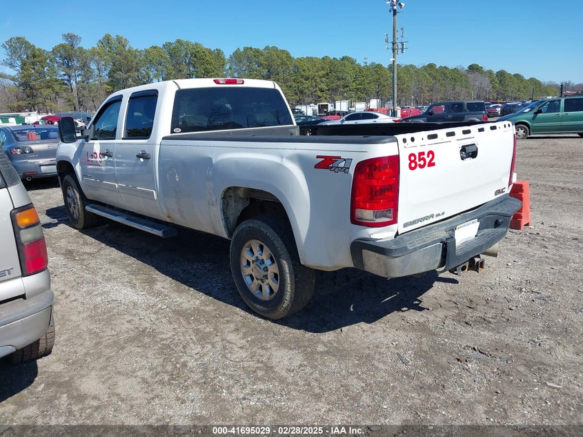2011 GMC SIERRA VIN: 1GT120E85BF203852