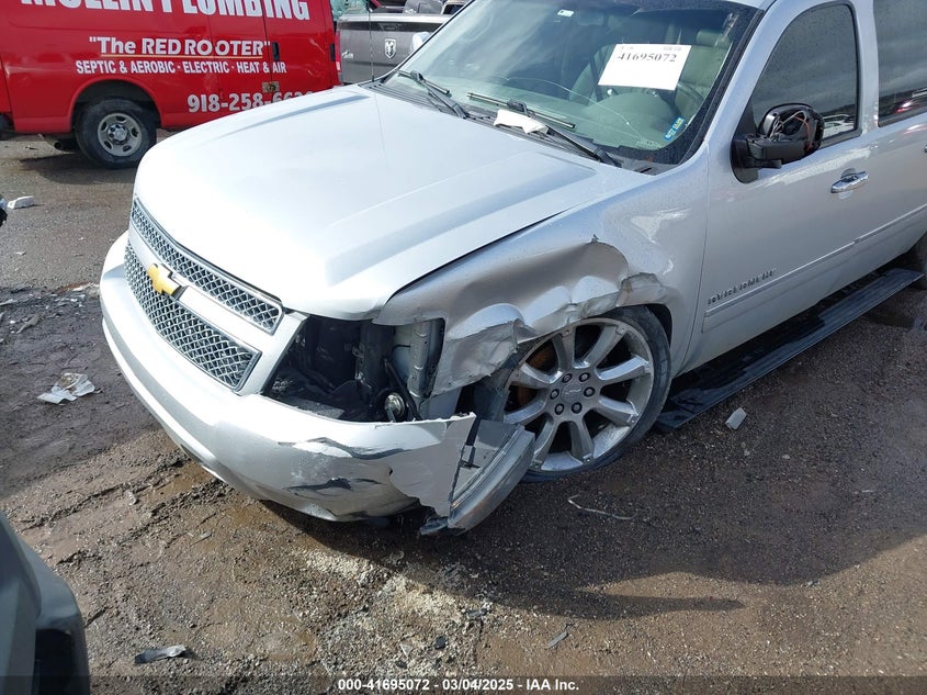 2013 CHEVROLET AVALANCHE VIN: 3GNTKGE73DG306592