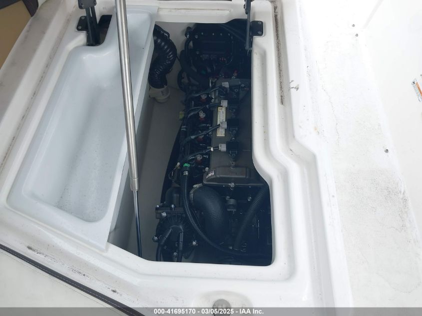 2022 Yamaha Other VIN: YAMC0227D222 Lot: 41695170