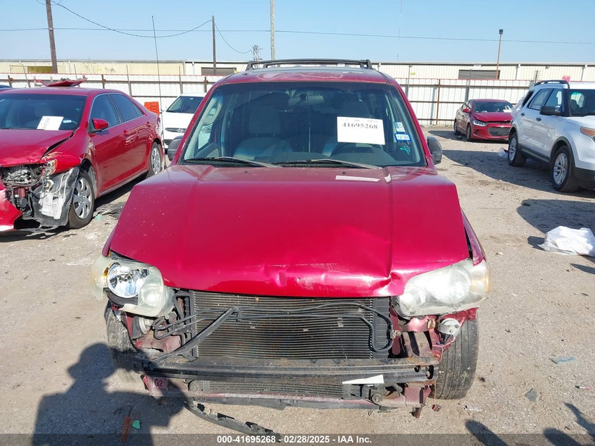 2006 FORD ESCAPE VIN: 1FMYU03106KA79030
