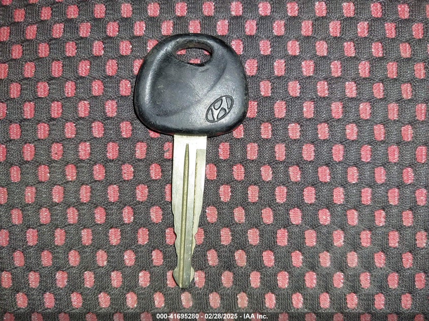 2006 Hyundai Tiburon Gt/Gt Limited/Se VIN: KMHHN65F56U225936 Lot: 41695280