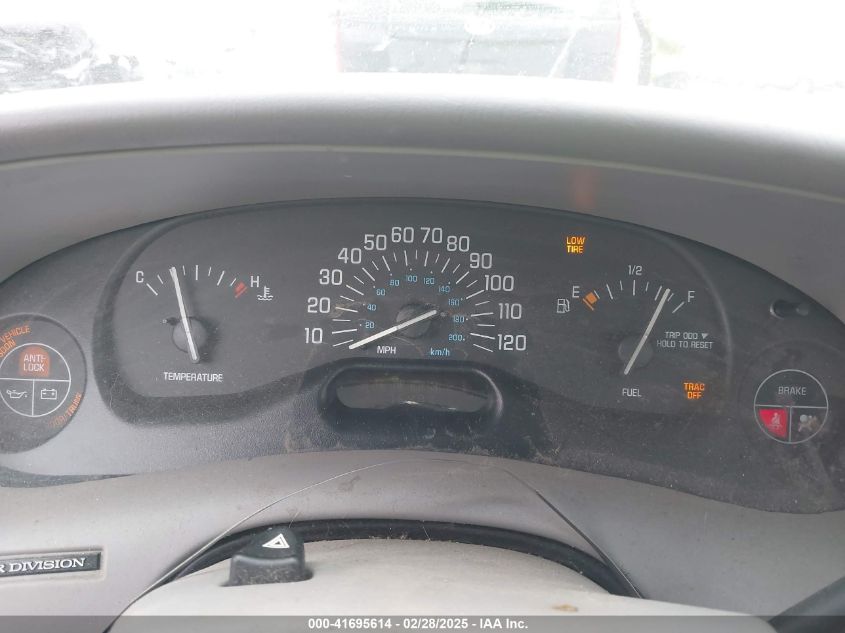 2001 Buick Century Custom VIN: 2G4WS52J311302553 Lot: 41695614