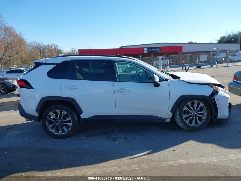 2019 TOYOTA RAV4 XLE PREMIUM - 2T3C1RFV9KW056468