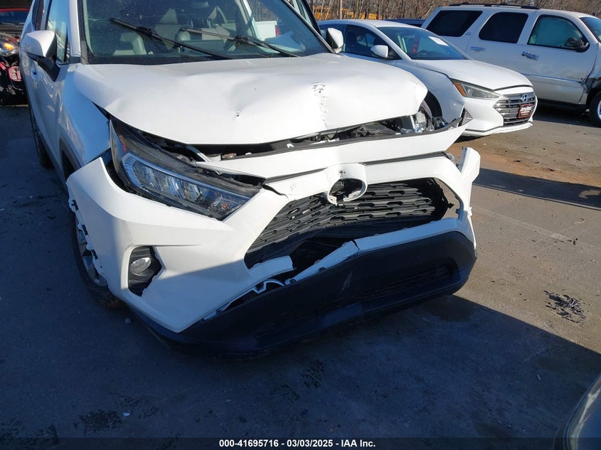 2019 TOYOTA RAV4 XLE PREMIUM - 2T3C1RFV9KW056468