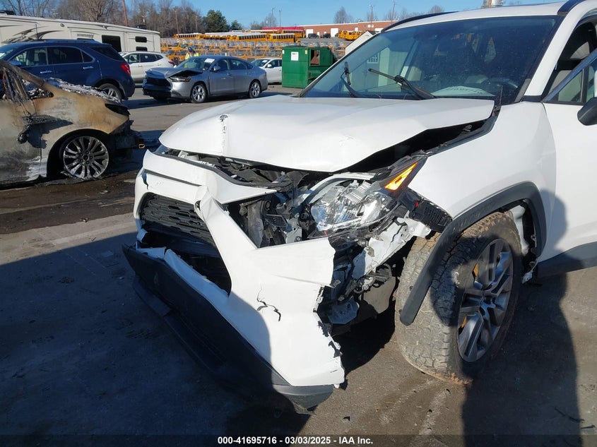 2019 TOYOTA RAV4 XLE PREMIUM - 2T3C1RFV9KW056468