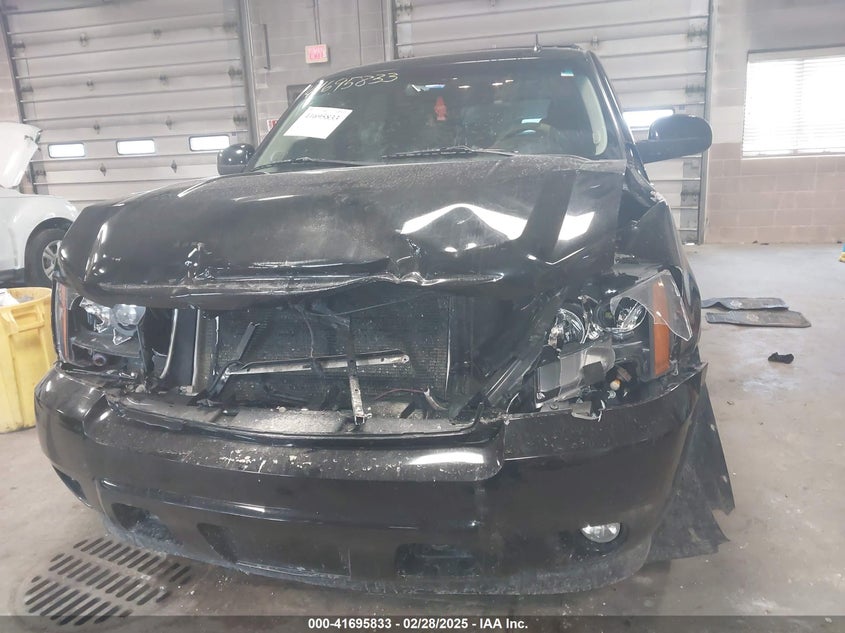 2013 CHEVROLET TAHOE VIN: 1GNSKBE0XDR145627