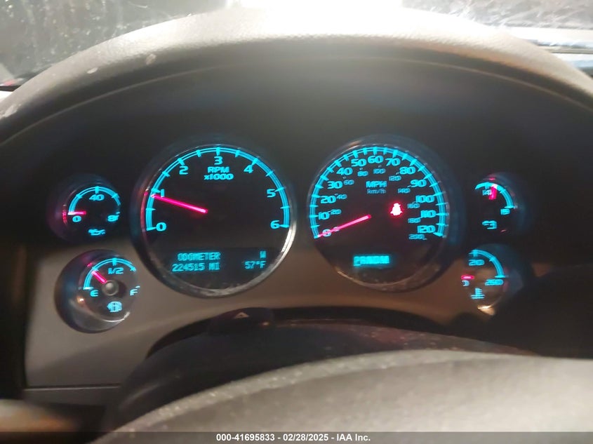 2013 CHEVROLET TAHOE VIN: 1GNSKBE0XDR145627