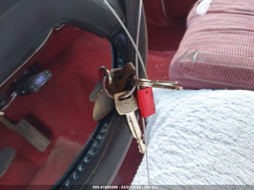 1988 Ford F350 VIN: 2FTJW35G0JCB38545 Lot: 41695899