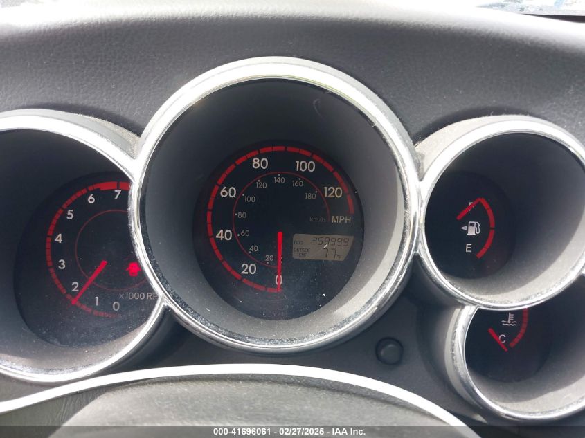 2004 Toyota Matrix Standard VIN: 2T1KR32E84C299631 Lot: 41696061