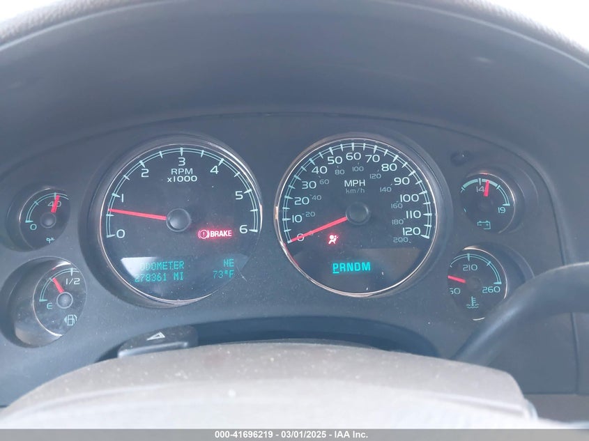 2012 CHEVROLET SUBURBAN 1500 VIN: 1GNSCKE09CR135831