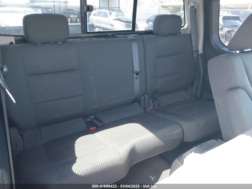 2010 NISSAN TITAN VIN: 1N6BA0CA5AN325190