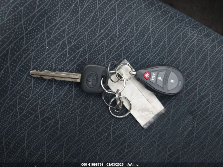 2008 Toyota Yaris VIN: JTDBT923384040976 Lot: 41696756