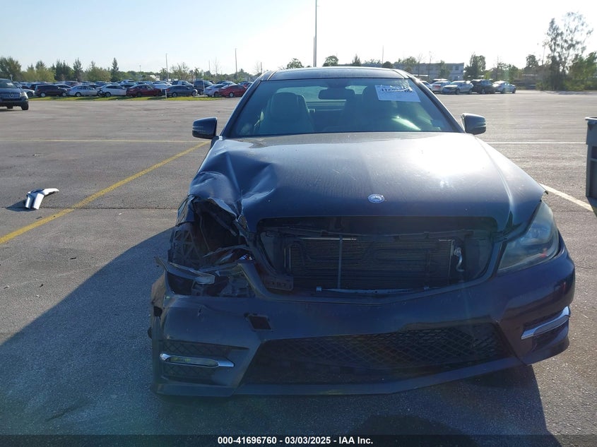 2013 MERCEDES-BENZ C 250 VIN: WDDGJ4HB5DG085073