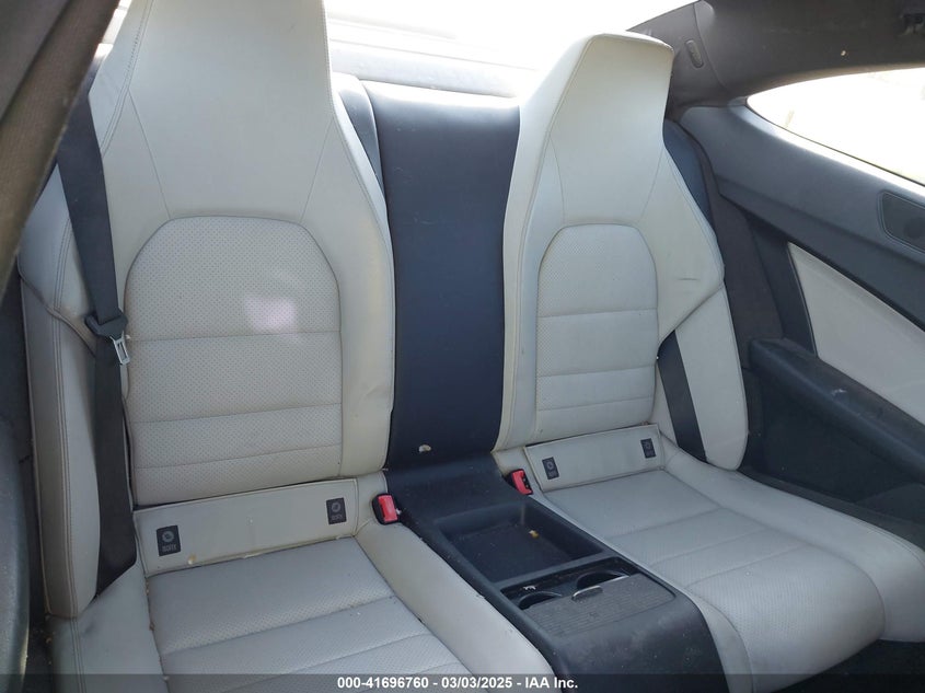 2013 MERCEDES-BENZ C 250 VIN: WDDGJ4HB5DG085073