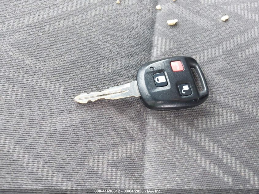 2004 Isuzu Rodeo S 3.5L V6 VIN: 4S2CK58Y244308949 Lot: 41696812