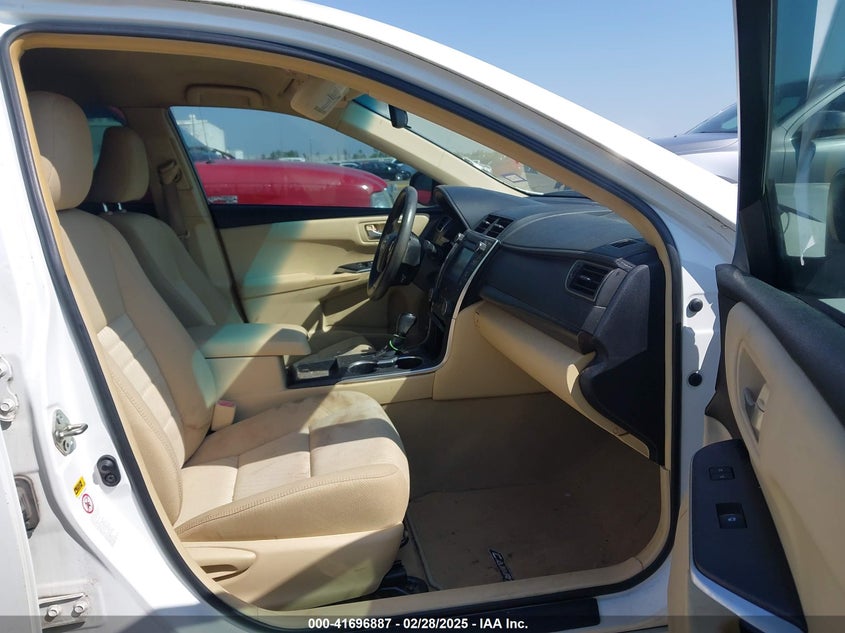 2016 TOYOTA CAMRY VIN: 4T4BF1FK5GR530281