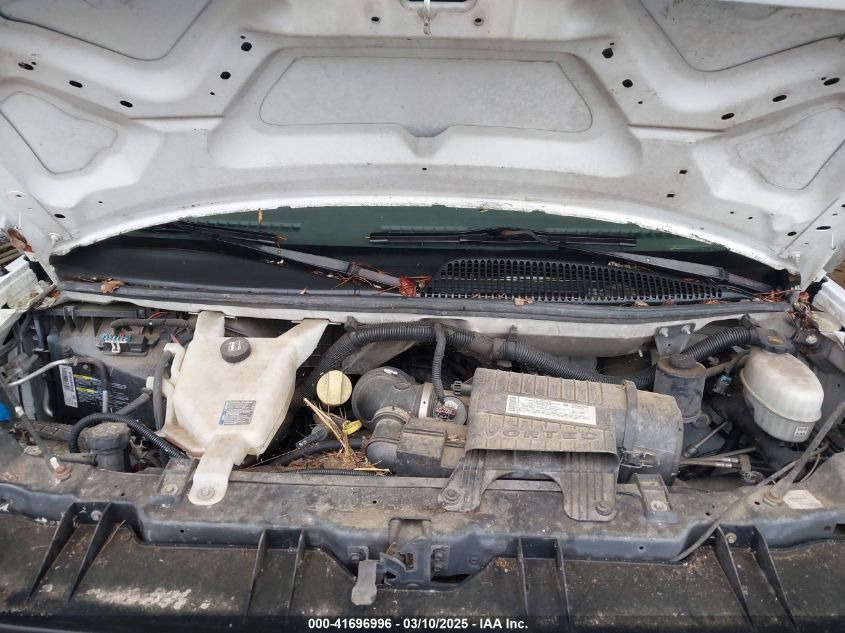 2008 Chevrolet Express Work Van VIN: 1GCGG25C681175724 Lot: 41696996