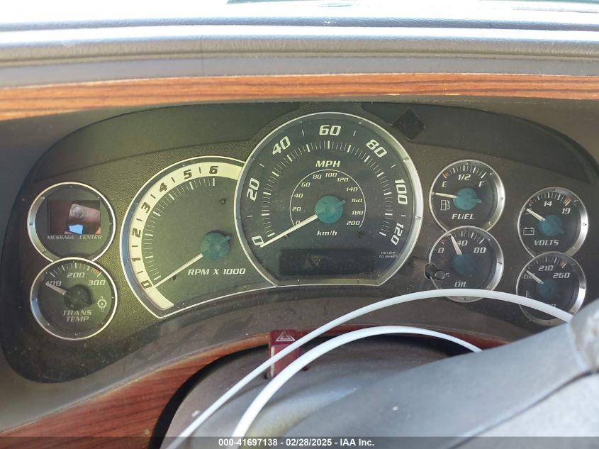 2002 Cadillac Escalade Standard VIN: 1GYEK63N32R282329 Lot: 41697138