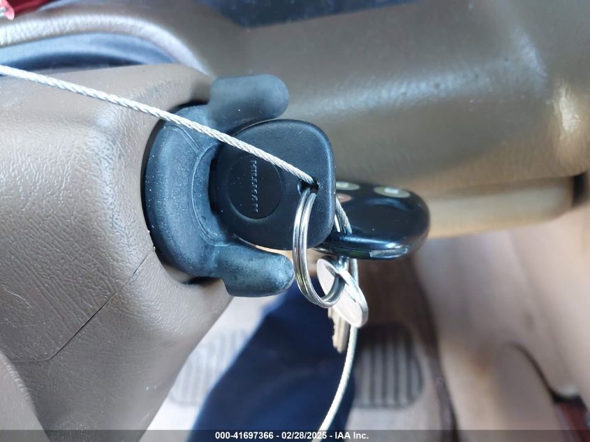 2002 GMC Envoy Xl Slt VIN: 1GKET16S526104516 Lot: 41697366