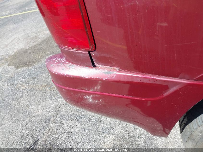 2002 GMC Envoy Xl Slt VIN: 1GKET16S526104516 Lot: 41697366