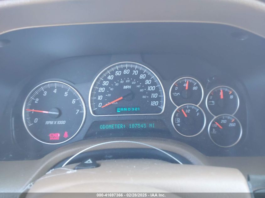 2002 GMC Envoy Xl Slt VIN: 1GKET16S526104516 Lot: 41697366