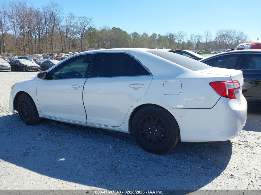 2014 TOYOTA CAMRY HYBRID VIN: 4T1BD1FK5EU119041