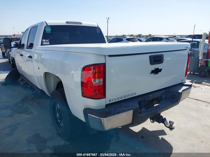 2008 CHEVROLET SILVERADO VIN: 1GCHC23608F224058