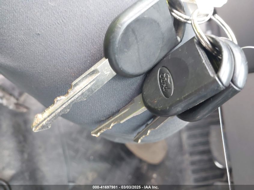 2007 Ford F-150 Stx/Xl/Xlt VIN: 1FTRF12247NA73976 Lot: 41697981