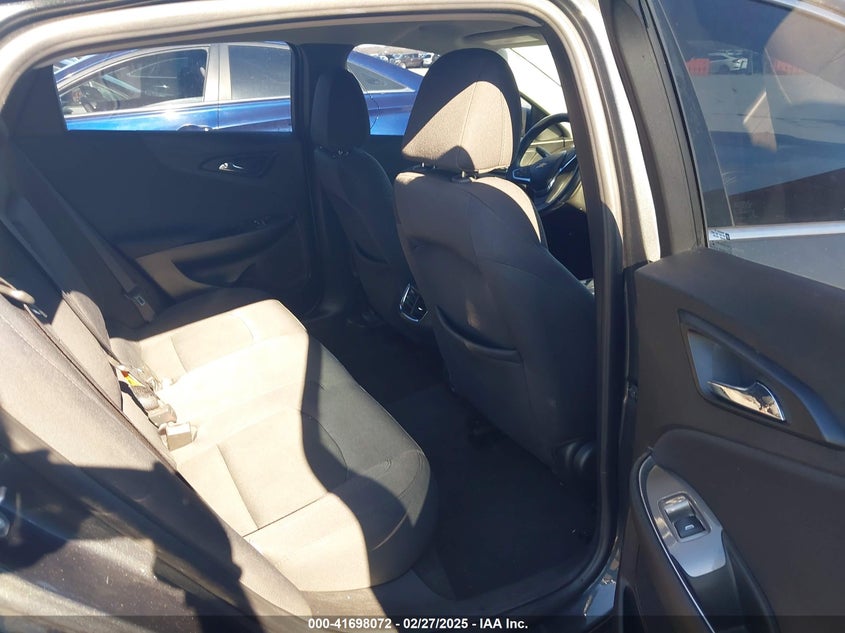 2017 CHEVROLET MALIBU VIN: 1G1ZE5ST8HF252738